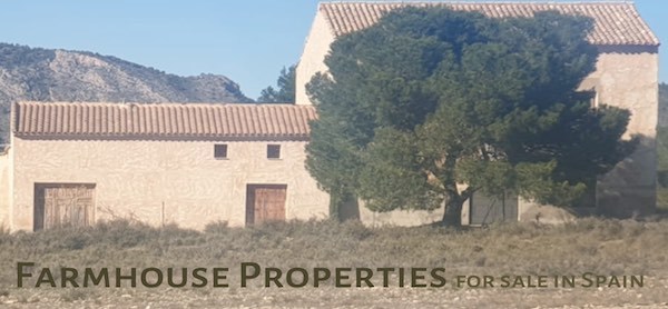 Farmhouse properties for sale in Spain